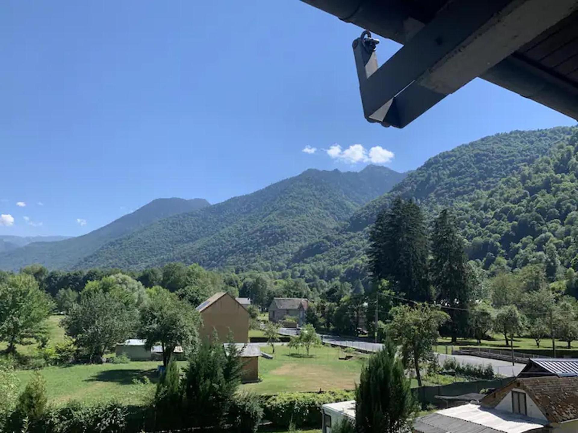 Mountain View 2 Bedroom Apartment Saint Beat Lez Saint-Béat Exterior foto
